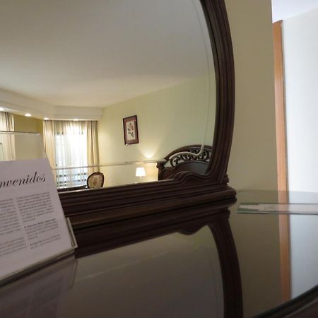 Hotel Diego De Velazquez Santiago du Chili Extérieur photo